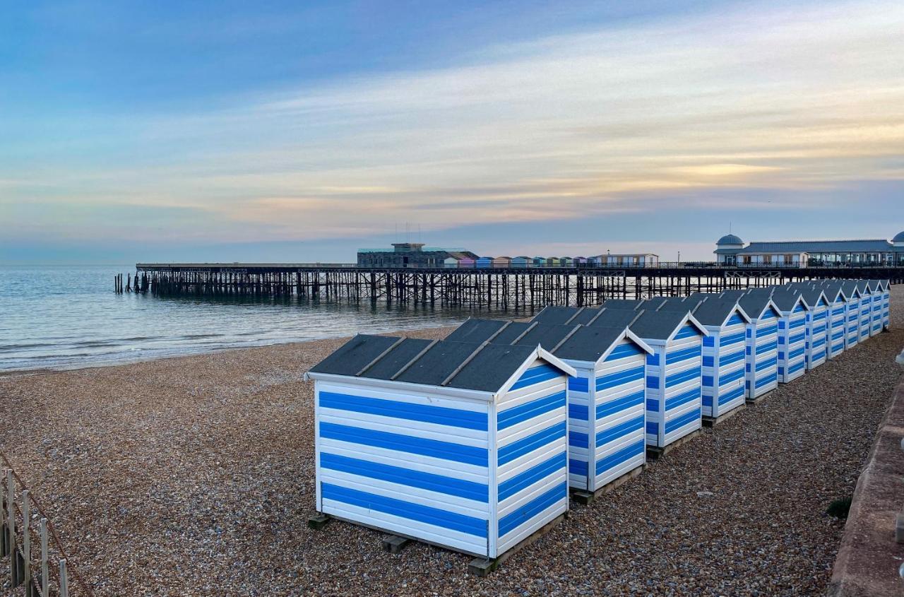 Sea House Hastings Exterior foto